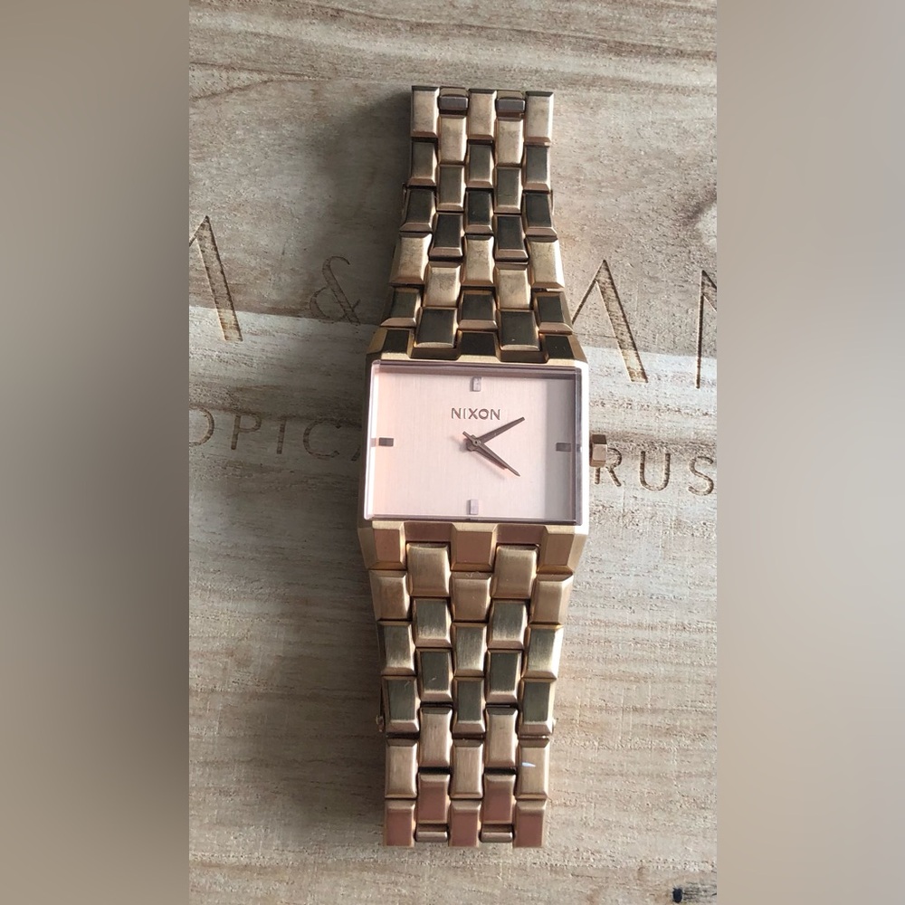 Nixon Rose~Gold~Golden~The Ticket
